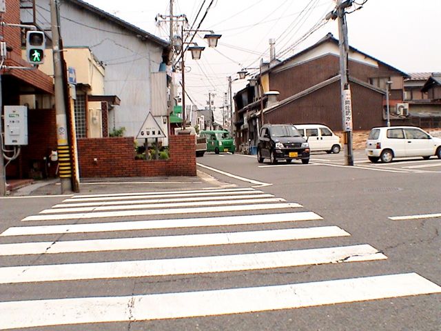 photo ogaki crossing